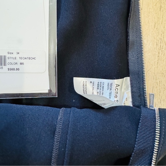 Acne Studios highwaisted  Tecia Tech CR Stirrup
Pants NEW - Picture 2 of 13